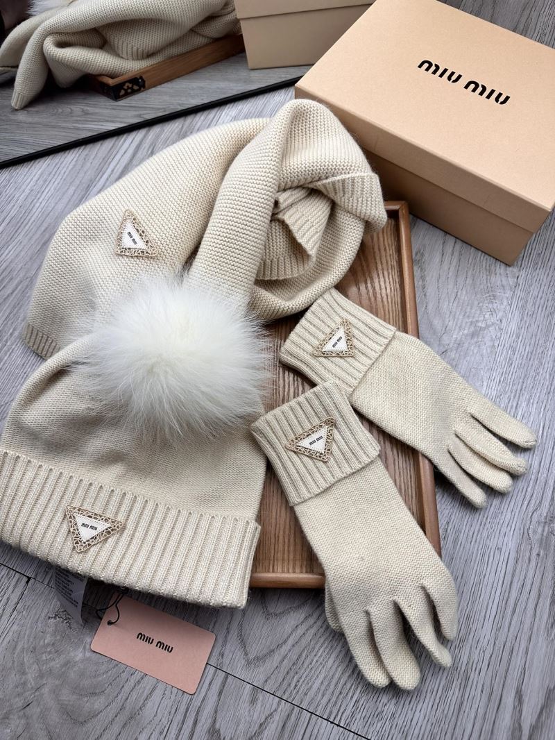 Miu Miu Caps Scarfs